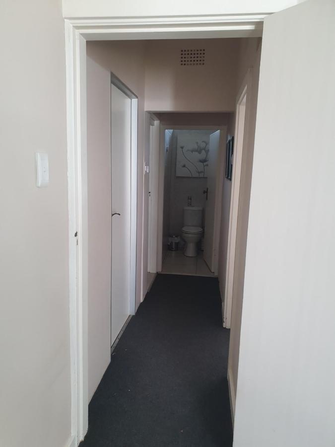 R & R'S Retreat Bed & Breakfast Johannesburg Bagian luar foto