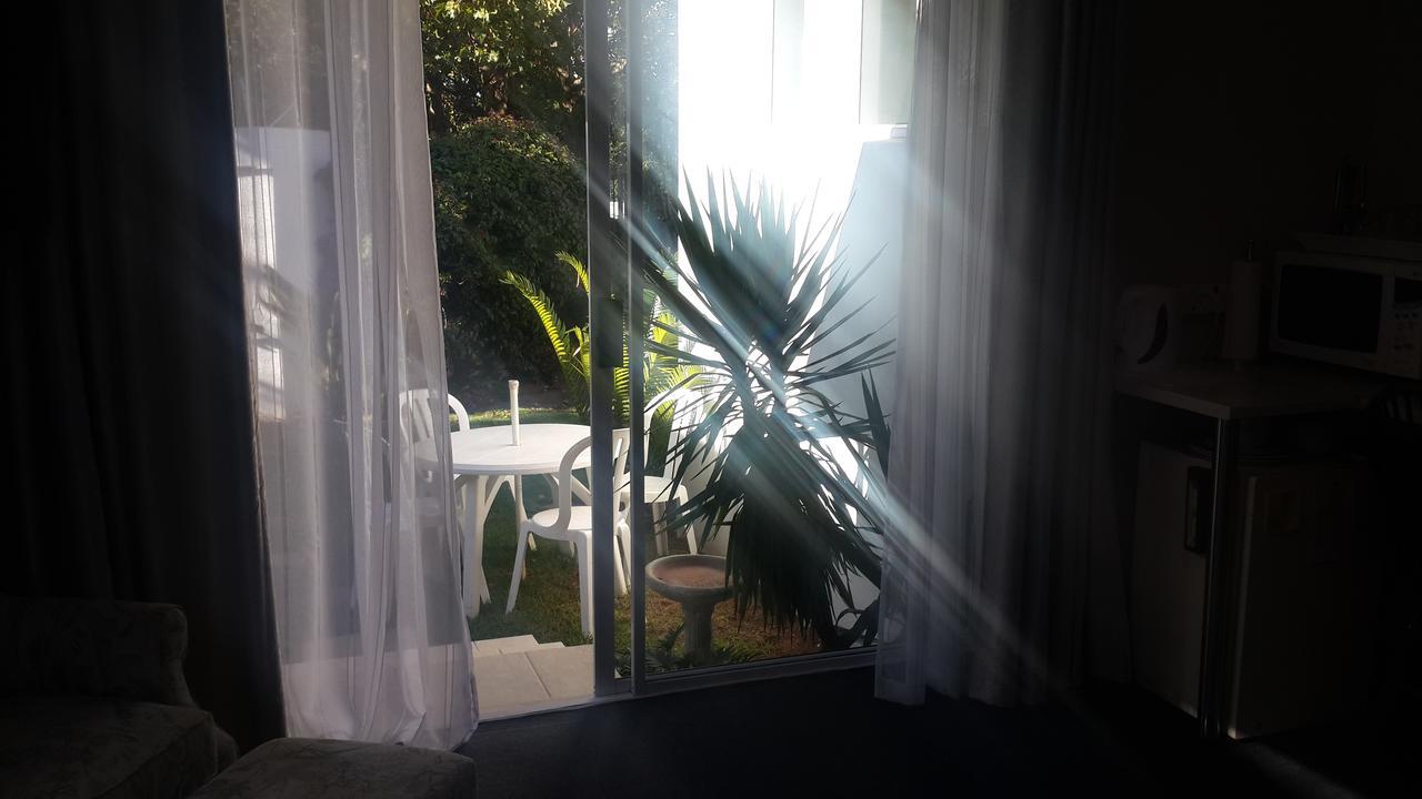 R & R'S Retreat Bed & Breakfast Johannesburg Bagian luar foto